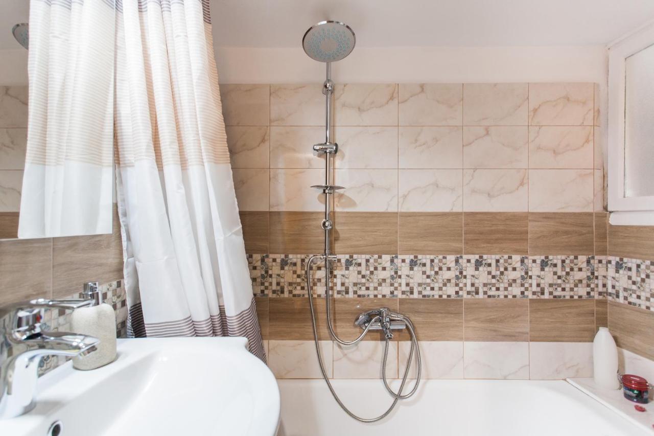 Safe Quiet Rooms In Apartment Close To Metro Station And Walk Acropolis Афіни Екстер'єр фото